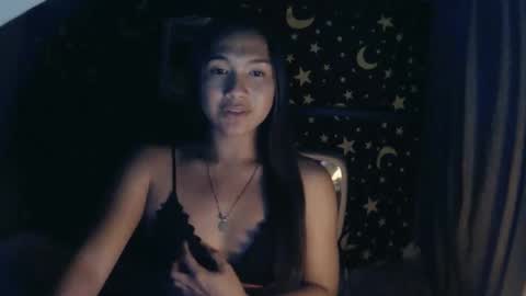 Snapshot of insulting_whoreifica chatting on 27, 1, 2025 MAXINE online show from 27, 1, 2025