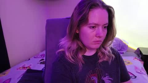 Snapshot of internetfairy_xo chatting on 17, 1, 2026 Faye online show from 17, 1, 2026