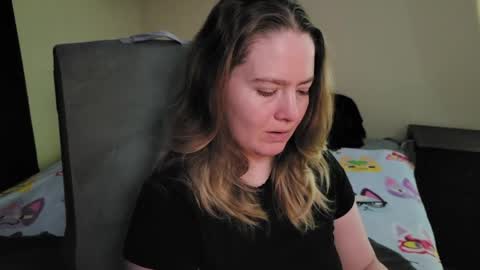 Snapshot of internetfairy_xo chatting on 29, 3, 2026 Faye online show from 29, 3, 2026