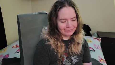 Snapshot of internetfairy_xo chatting on 31, 3, 2026 Faye online show from 31, 3, 2026