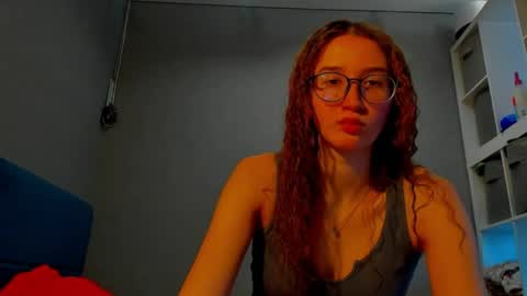 Snapshot of internetsexplorer chatting on 10, 4, 2026 Bernadette Join online show from 10, 4, 2026