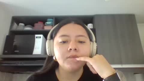 Iris 3 online show from 10, 4, 2026