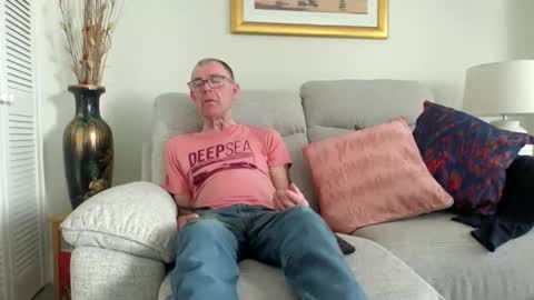 Snapshot of inthemood63 chatting on 6, 4, 2026 inthemood63 online show from 6, 4, 2026