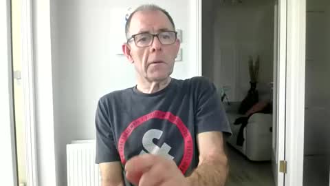 Snapshot of inthemood63 chatting on 20, 4, 2026 inthemood63 online show from 20, 4, 2026