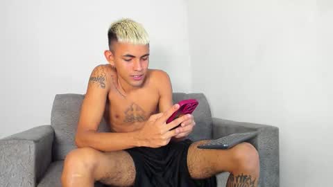 Snapshot of invictu_mastercum420 chatting on 14, 1, 2026 El Way online show from 14, 1, 2026