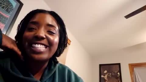 Snapshot of inzingatheartist chatting on 28, 4, 2026 inzingatheartist online show from 28, 4, 2026