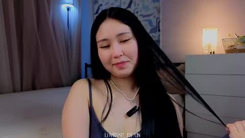 Snapshot of iolaselley chatting on 18, 6, 2026 Tesha online show from 18, 6, 2026