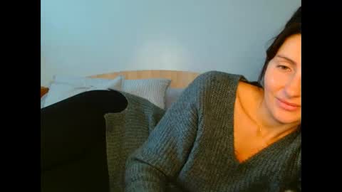 Snapshot of irina9793 chatting on 19, 11, 2025 irina online show from 19, 11, 2025