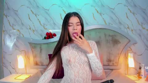 Snapshot of irina_monroe chatting on 28, 9, 2025 Irinna online show from 28, 9, 2025