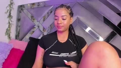 Snapshot of iris_hott1 chatting on 15, 1, 2025 iris online show from 15, 1, 2025