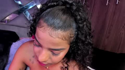 Snapshot of iris_hott1 chatting on 28, 1, 2025 iris online show from 28, 1, 2025