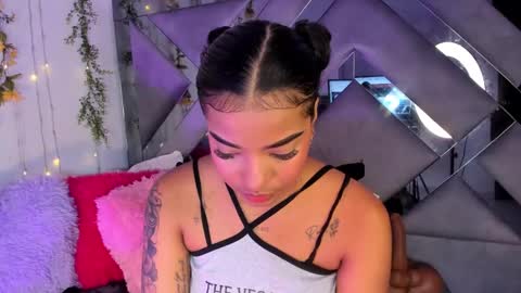 Snapshot of iris_hott1 chatting on 27, 2, 2025 iris online show from 27, 2, 2025