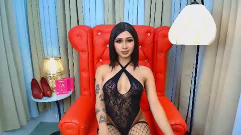 Snapshot of iris_lauren chatting on 17, 6, 2026 Iris online show from 17, 6, 2026
