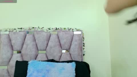 Iris online show from 15, 1, 2026