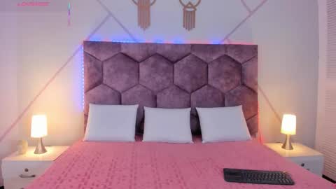 Snapshot of iris_thompson chatting on 15, 11, 2025 Iris online show from 15, 11, 2025