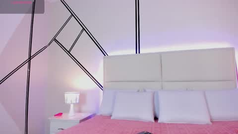 Snapshot of iris_thompson chatting on 24, 3, 2026 Iris online show from 24, 3, 2026