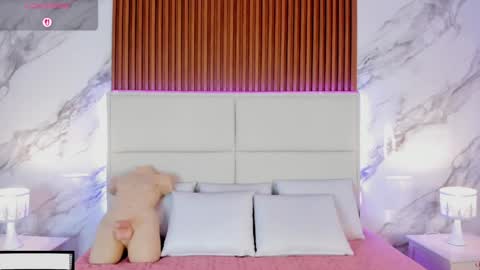 Snapshot of iris_thompson chatting on 14, 4, 2026 Iris online show from 14, 4, 2026