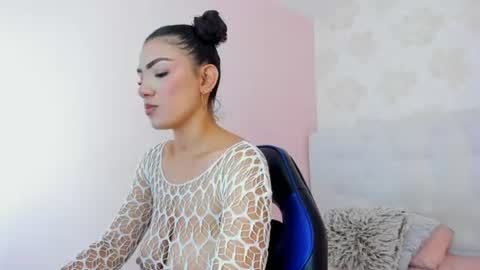 Snapshot of irisclark1 chatting on 18, 7, 2026 Iris online show from 18, 7, 2026