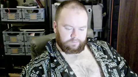 Snapshot of irishdaddy24 chatting on 23, 12, 2024 twitter theirishman205 online show from 23, 12, 2024