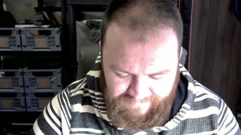 Snapshot of irishdaddy24 chatting on 4, 1, 2025 twitter theirishman205 online show from 4, 1, 2025