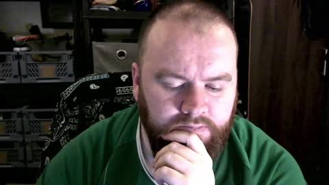 Snapshot of irishdaddy24 chatting on 3, 2, 2025 twitter theirishman205 online show from 3, 2, 2025