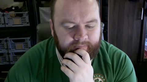 Snapshot of irishdaddy24 chatting on 19, 2, 2025 twitter theirishman205 online show from 19, 2, 2025