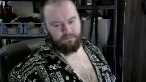 Snapshot of irishdaddy24 chatting on 23, 2, 2025 twitter theirishman205 online show from 23, 2, 2025