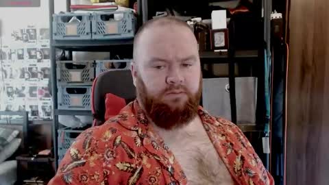 Snapshot of irishdaddy24 chatting on 17, 9, 2025 twitter theirishman205 online show from 17, 9, 2025