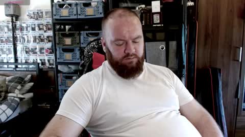 Snapshot of irishdaddy24 chatting on 20, 9, 2025 twitter theirishman205 online show from 20, 9, 2025