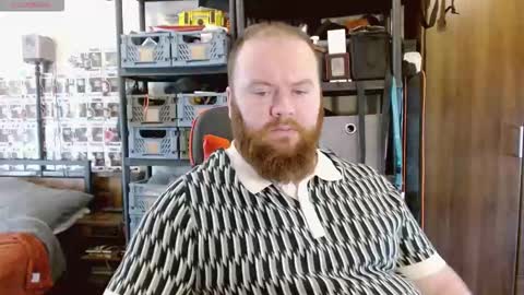 Snapshot of irishdaddy24 chatting on 11, 10, 2025 twitter theirishman205 online show from 11, 10, 2025