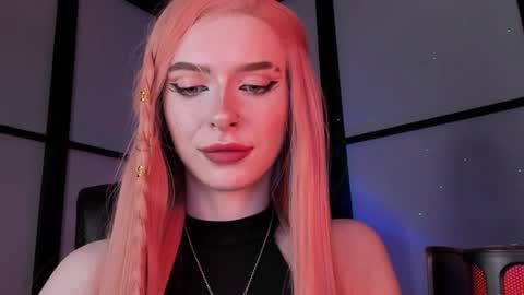 Snapshot of irisice chatting on 6, 12, 2024 Miss Iris Fansly Miss Iris new inst.  online show from 6, 12, 2024