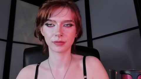 Snapshot of irisice chatting on 10, 12, 2024 Miss Iris Fansly Miss Iris new inst.  online show from 10, 12, 2024
