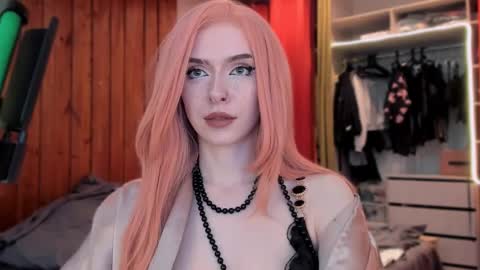 Snapshot of irisice chatting on 9, 3, 2025 Miss Iris Fansly Miss Iris new inst.  online show from 9, 3, 2025