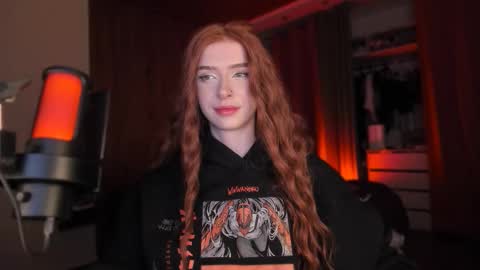 Snapshot of irisice chatting on 20, 10, 2025 Miss Iris Fansly Miss Iris new inst.  online show from 20, 10, 2025