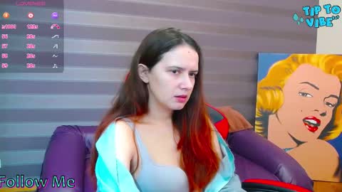 Snapshot of irisnichols chatting on 19, 12, 2025 Iris online show from 19, 12, 2025