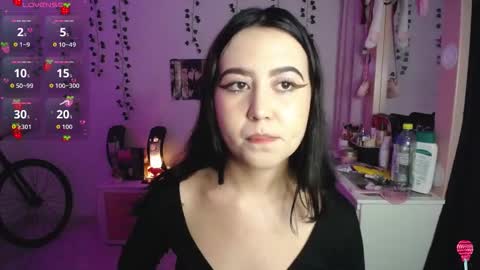 Iris  online show from 19, 11, 2025