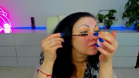 Iris online show from 18, 3, 2026