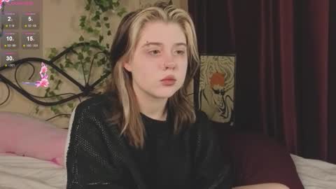 I am Cutie Iris3 online show from 5, 12, 2025