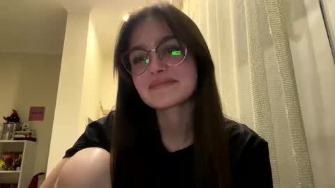 Snapshot of irisss31 chatting on 2, 4, 2026 irisss31 online show from 2, 4, 2026