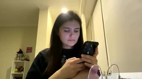 Snapshot of irisss31 chatting on 19, 4, 2026 irisss31 online show from 19, 4, 2026
