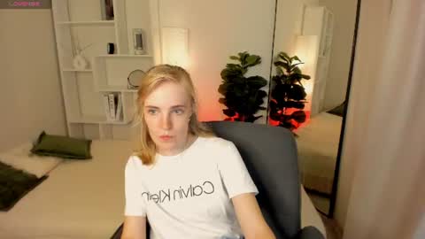 Snapshot of irmaronn chatting on 24, 6, 2026 Irma online show from 24, 6, 2026