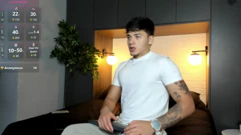 Snapshot of iron_tous chatting on 6, 4, 2026 Iron Tous online show from 6, 4, 2026