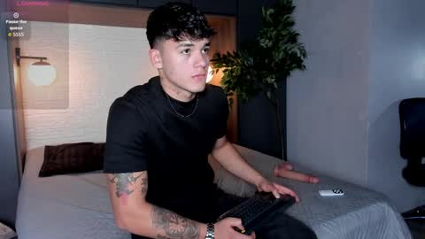 Snapshot of iron_tous chatting on 12, 4, 2026 Iron Tous online show from 12, 4, 2026