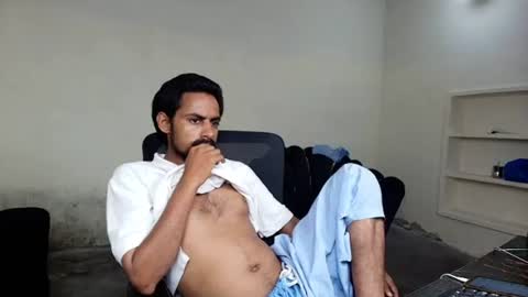 Snapshot of ironcharm4455 chatting on 9, 7, 2026 Naveed online show from 9, 7, 2026