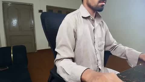 Snapshot of ironcharm4455 chatting on 25, 7, 2026 Naveed online show from 25, 7, 2026
