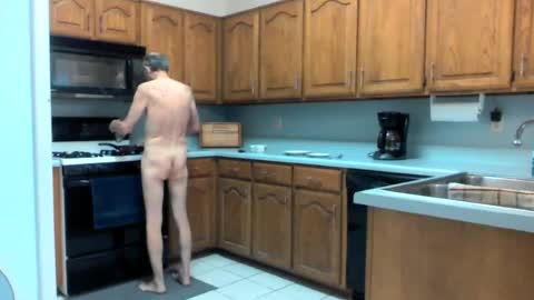 Snapshot of irvingtexasjohn chatting on 12, 6, 2026 irvingtexasjohn online show from 12, 6, 2026