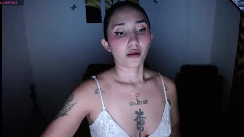 Snapshot of isa_bella___ chatting on 25, 3, 2026 Isa online show from 25, 3, 2026