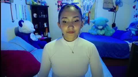 Snapshot of isa_bella___ chatting on 16, 4, 2026 Isa online show from 16, 4, 2026