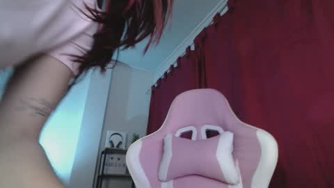 Isabella  online show from 20, 9, 2025