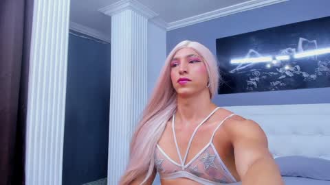 Isa Lancaster online show from 2, 2, 2025